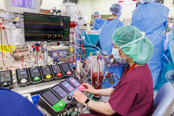 人工心肺業務