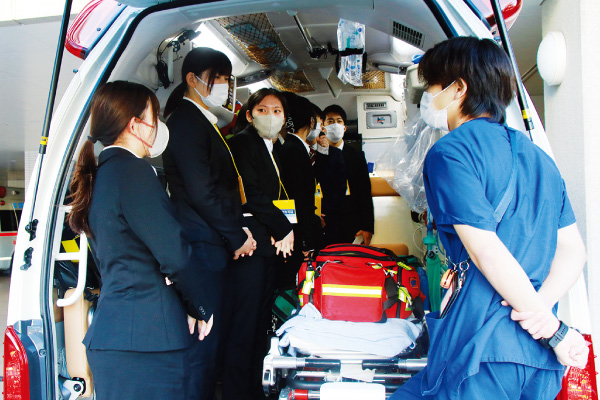 災害医療センター見学