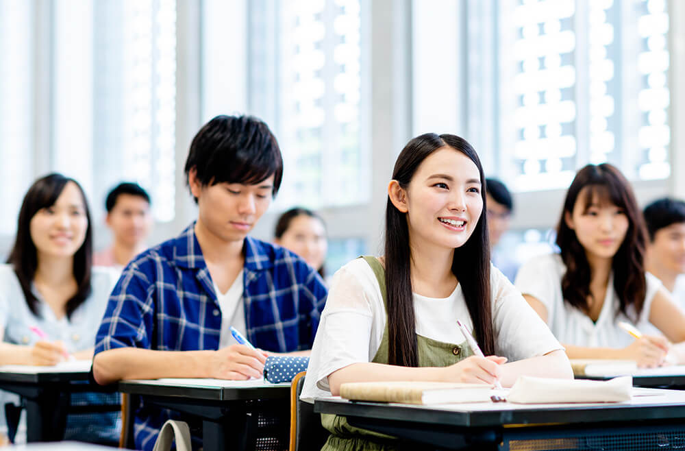 社会人の方へ 姫路医療専門学校