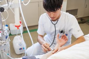 透析室で働く臨床工学技士に聞きました 姫路医療専門学校 透析室で働く臨床工学技士に聞きました 姫路医療専門学校