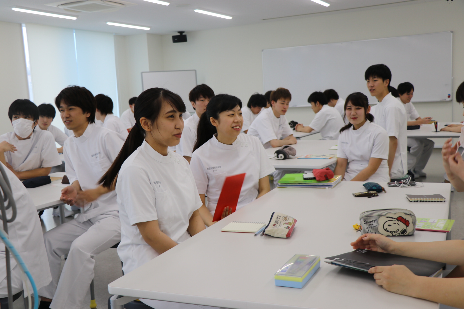 専門学校 大学 社会人からの再進学もあり 学生データ公開 姫路医療専門学校